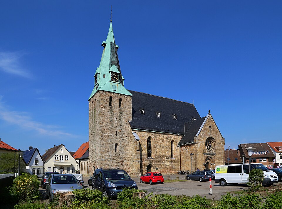 Dach-Fachbetriebe in Westerkappeln: Evangelische Stadtkirche – Foto: J.-H. Janßen Dach-Fachbetriebe in Westerkappeln: Evangelische Stadtkirche
