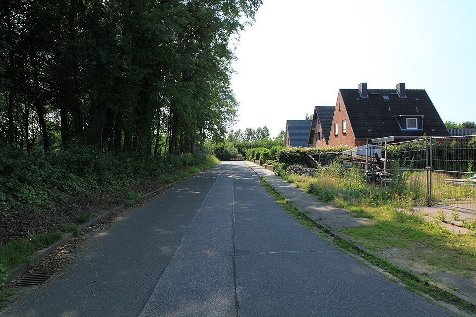 Dach-Fachbetriebe in Westerrönfeld: Jakob-Rohwer-Straße + Jüdischer Friedhof