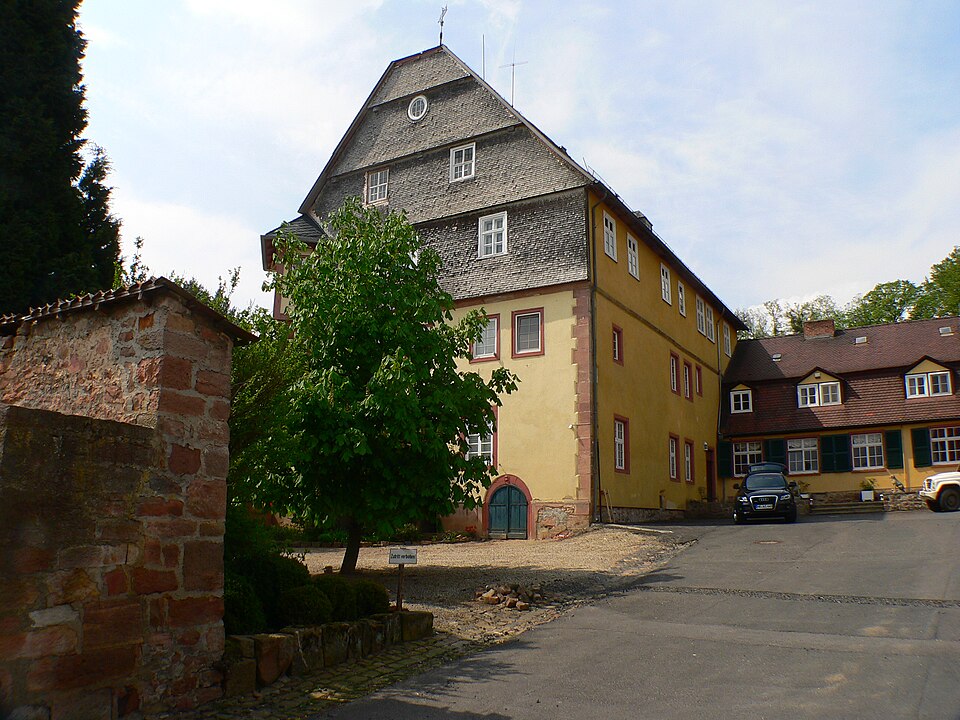 Dach-Fachbetriebe in Willingshausen: Schloss