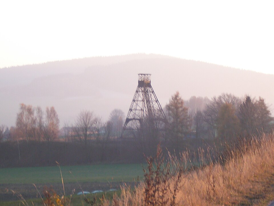 Dach-Fachbetriebe in Zschorlau: Stadtansicht – Foto: Aagnverglaser Dach-Fachbetriebe in Zschorlau: Stadtansicht
